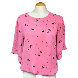 Reitmans Women’s Medium Pink Blouse Tee with Birds Pattern